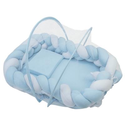 kit-ninho-tranca-c-mosqueteiro-e-travesseiro-essence-baby-joy-azul-c-branco